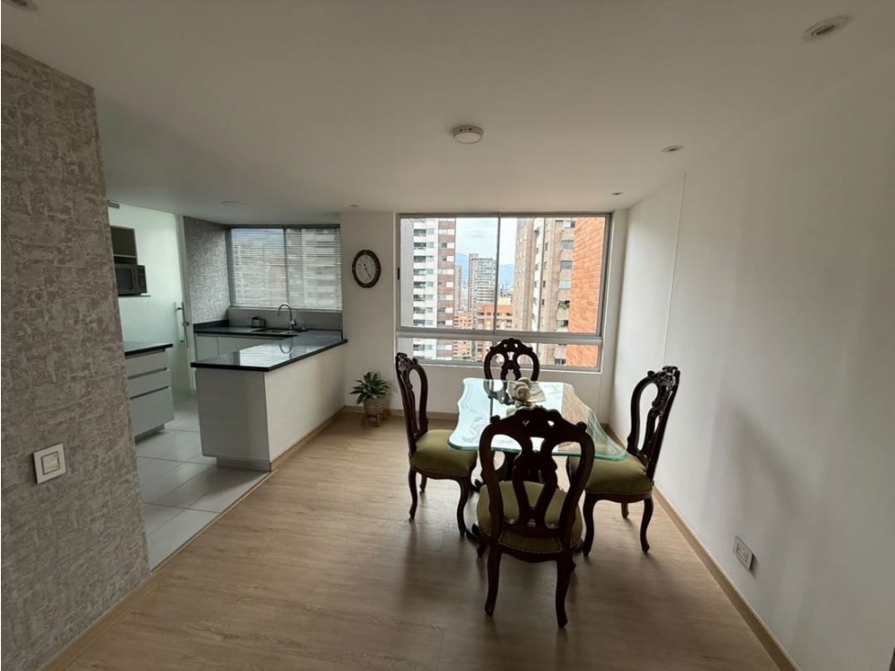 Apartamento en venta en Castropol el Poblado — foto 3