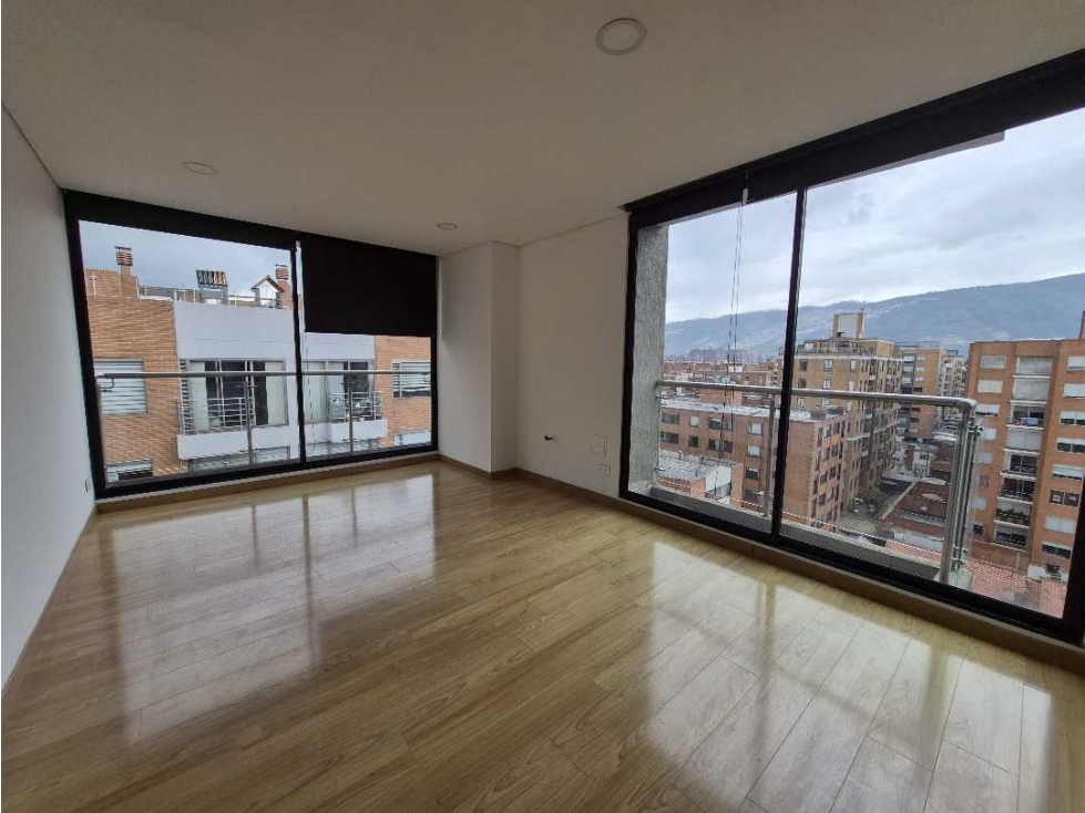APARTAMENTO EN VENTA EN CEDRITOS CON VISTA PANORÁMICA DE 180° — foto 4