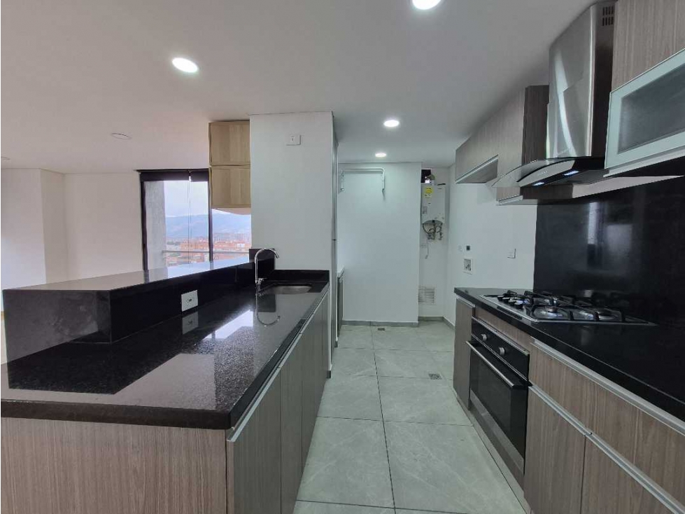 APARTAMENTO EN VENTA EN CEDRITOS CON VISTA PANORÁMICA DE 180° — foto 6