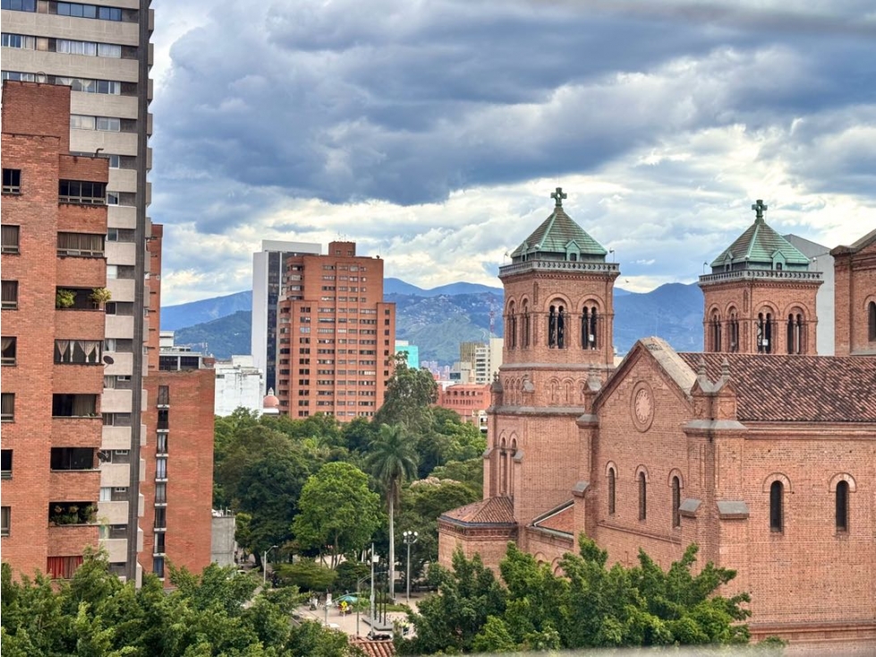 APARTAMENTO EN VENTA EN CENTRO DE MEDELLÍN - PRADO CENTRO