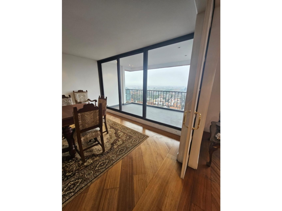APARTAMENTO EN VENTA CHICO ALTO, BOGOTA (para remodelar)