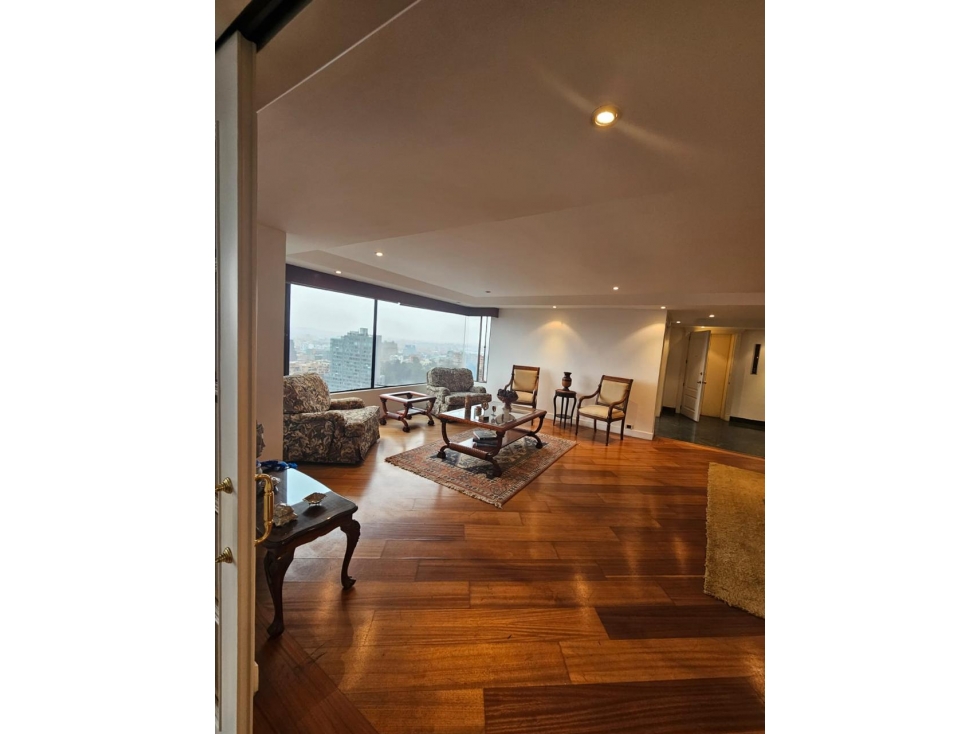 APARTAMENTO EN VENTA CHICO ALTO, BOGOTA (para remodelar) — foto 3
