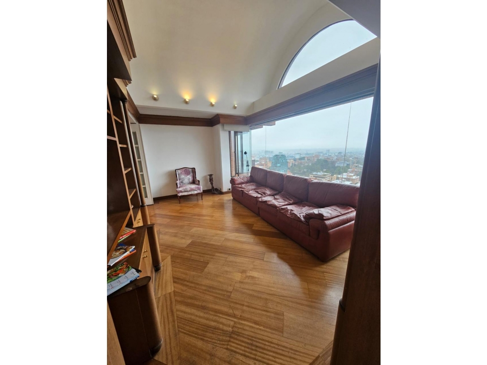APARTAMENTO EN VENTA CHICO ALTO, BOGOTA (para remodelar) — foto 6
