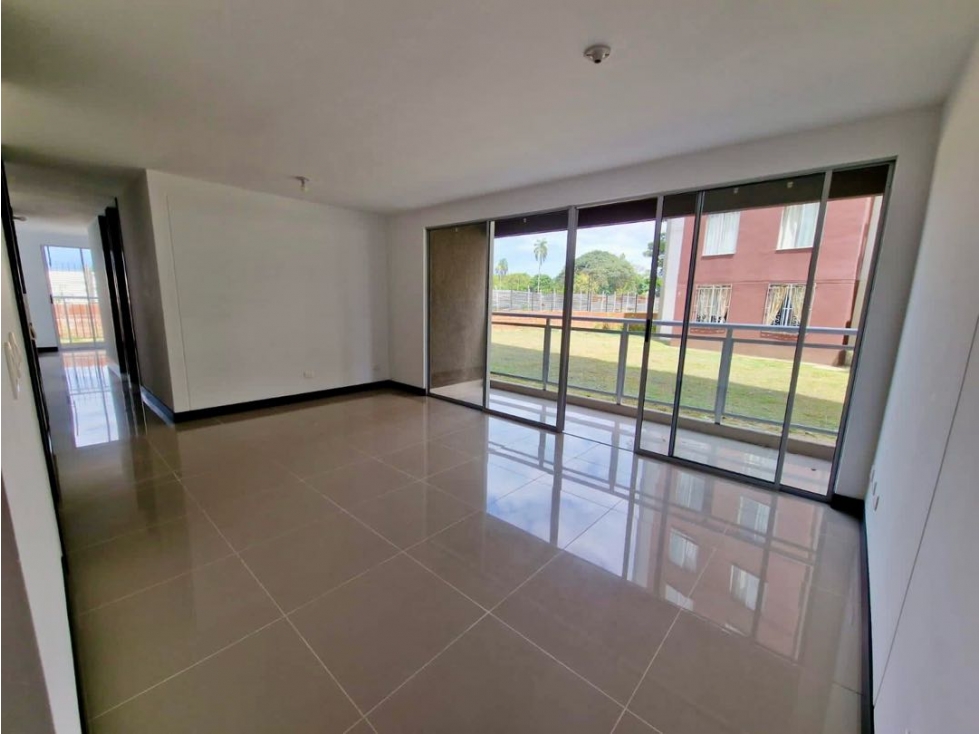 Apartamento en venta en conjunto residencial - Las Mercedes Palmira