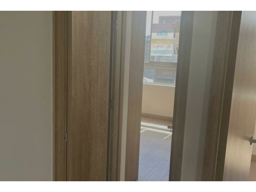 Apartamento en venta en Corredor La Ceja - El Retiro, La Ceja — foto 2