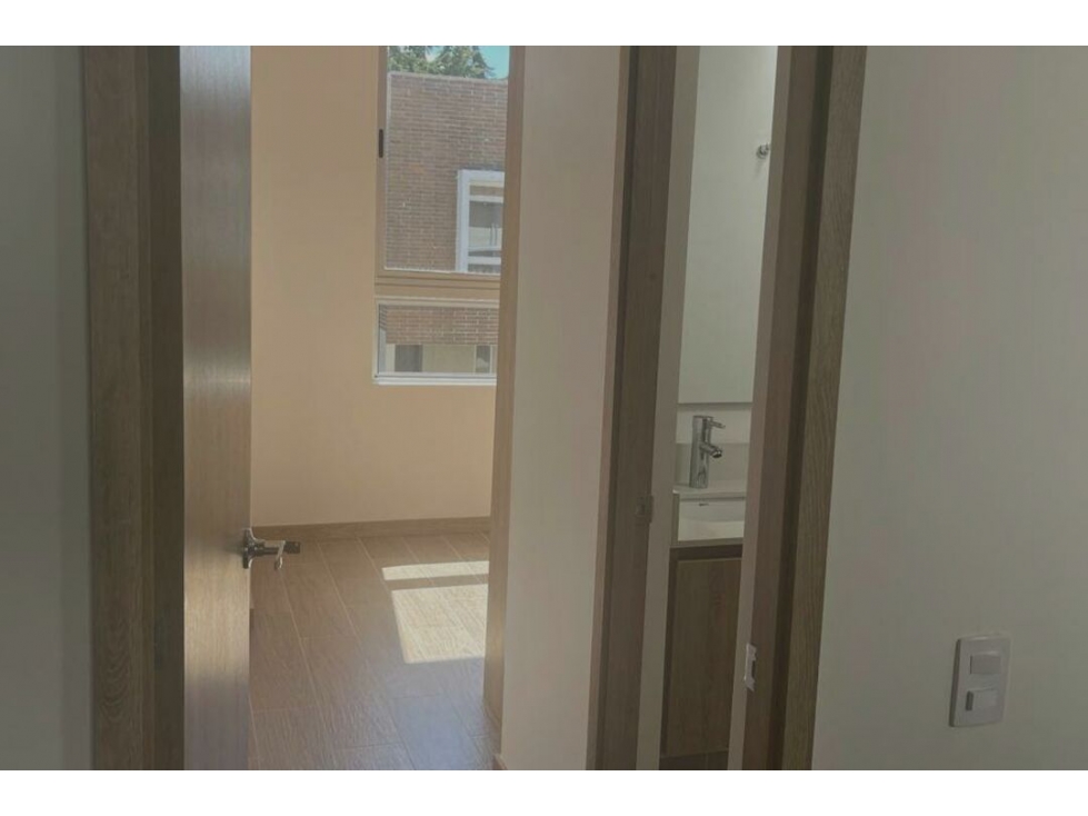 Apartamento en venta en Corredor La Ceja - El Retiro, La Ceja — foto 3