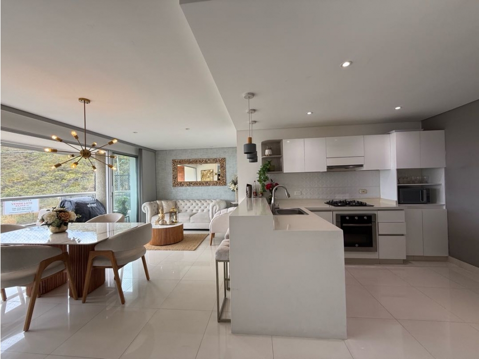 APARTAMENTO EN VENTA EN CRISTALES CON VISTA A LA CIUDAD (JP) — foto 2