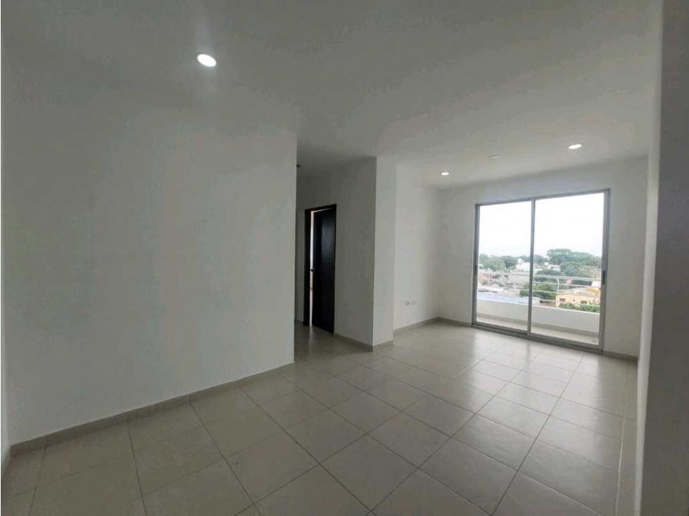 Apartamento en venta en edificio en el centro de Monteria — foto 3