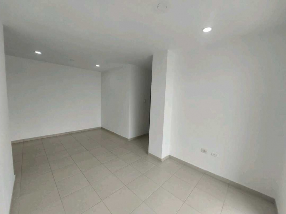 Apartamento en venta en edificio en el centro de Monteria — foto 4