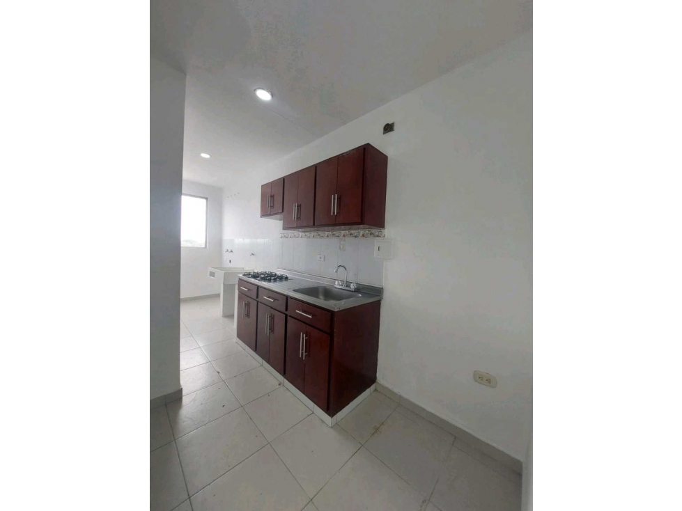 Apartamento en venta en edificio en el centro de Monteria — foto 5