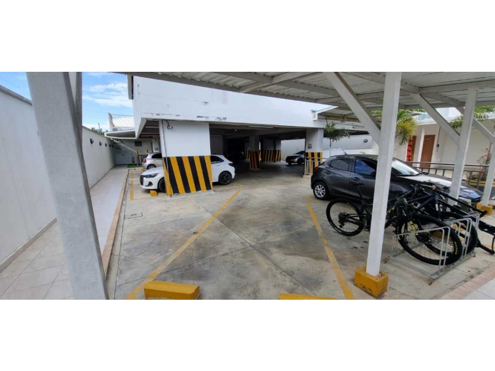 APARTAMENTO EN VENTA EN EL BARRIO LA CASTELLANA EN MONTERIA — foto 2