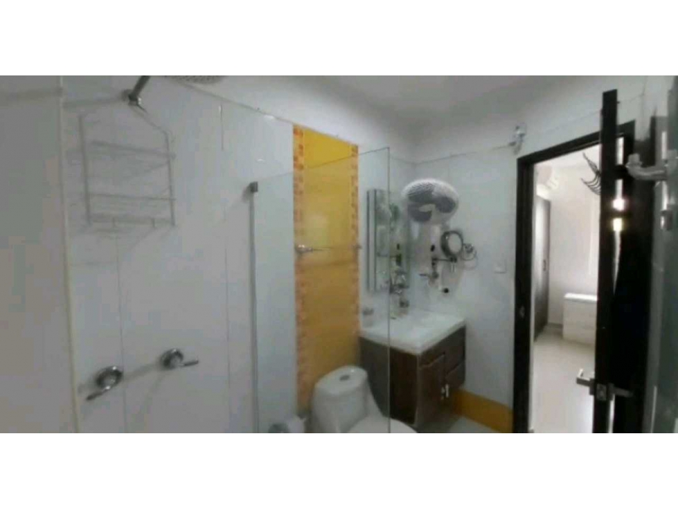 APARTAMENTO EN VENTA EN EL BARRIO LA CASTELLANA EN MONTERIA - 2