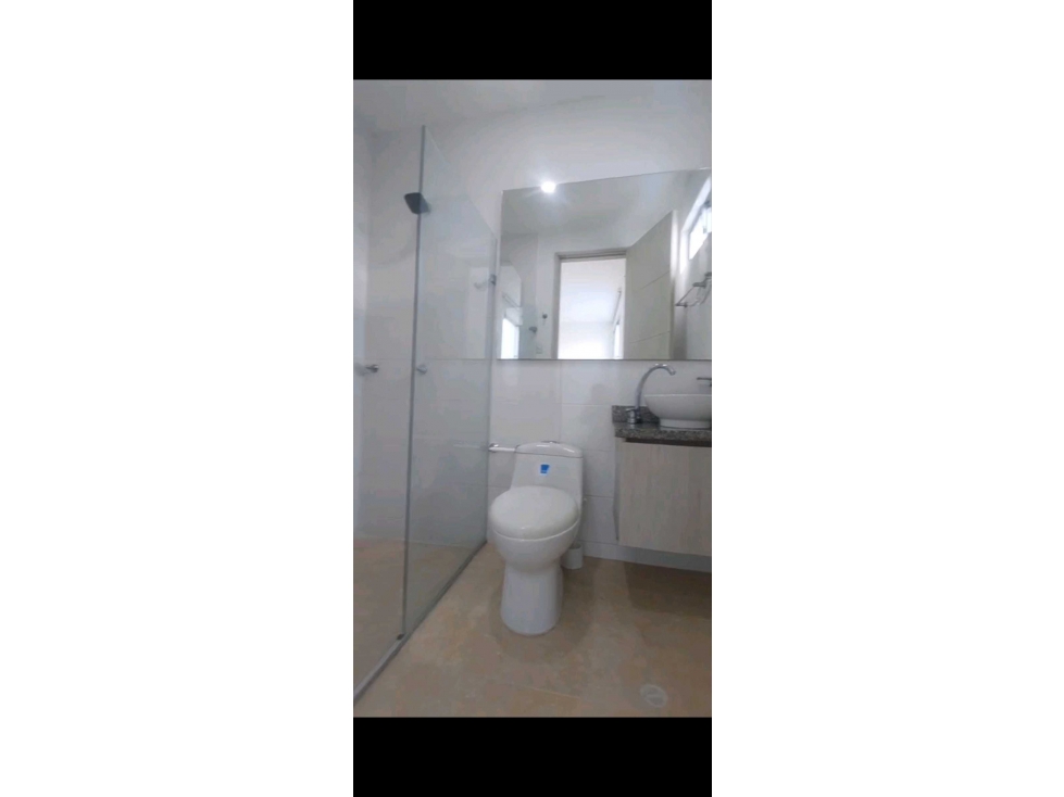 APARTAMENTO EN VENTA EN EL BARRIO LA CASTELLANA EN MONTERIA - 2
