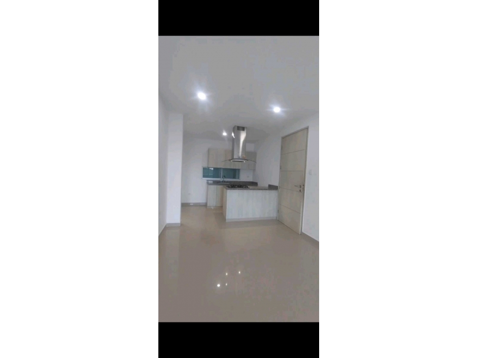APARTAMENTO EN VENTA EN EL BARRIO LA CASTELLANA EN MONTERIA - 3