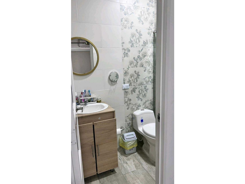 APARTAMENTO EN VENTA EN EL BARRIO SANTA BARBARA SEGUNDO PISO — foto 6