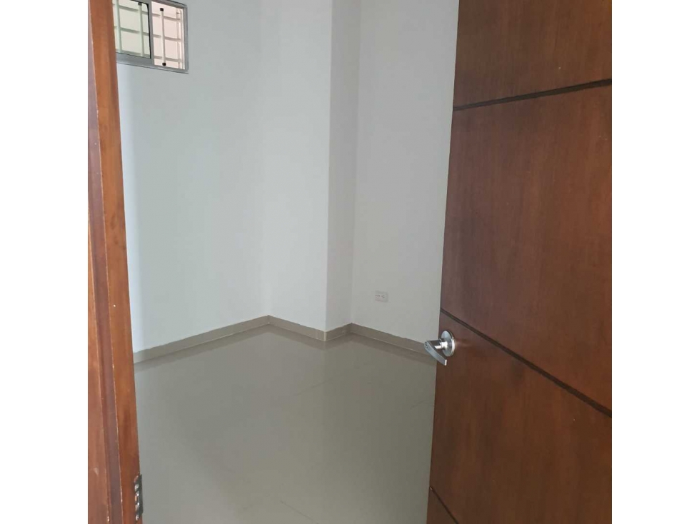 APARTAMENTO EN VENTA EN EL BARRIO LA CASTELLANA — foto 5