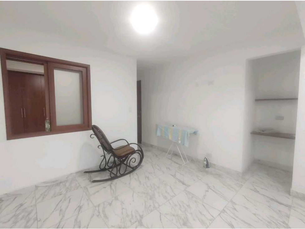 Apartamento en venta en el centro de Cartago Excelente ubicación — foto 2