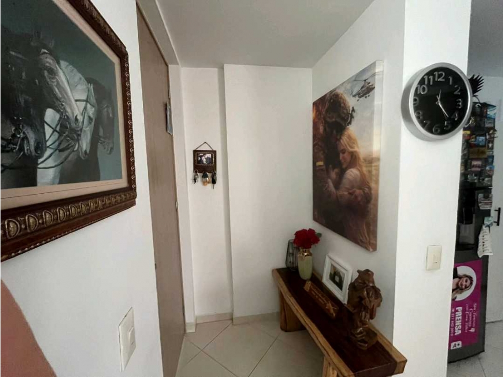Apartamento en venta en el norte piso 10 con zonas sociales completa — foto 6