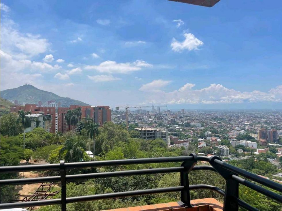 Apartamento en venta en el oeste de cali barrio cristales area 175 m²