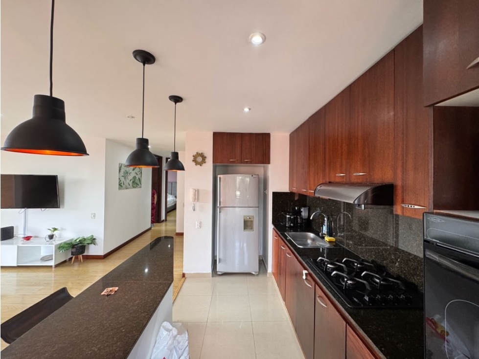 APARTAMENTO EN VENTA EN EL POBLADO SECTOR LALINDE — foto 3