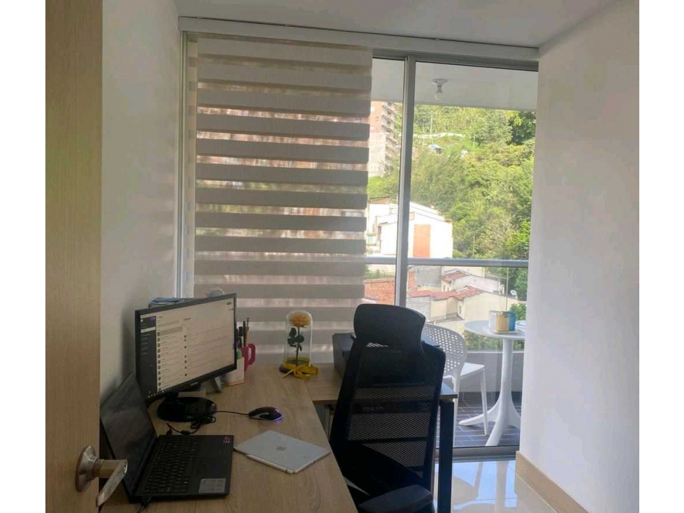 Apartamento En Venta En El Poblado, Loma Del Indio — foto 5