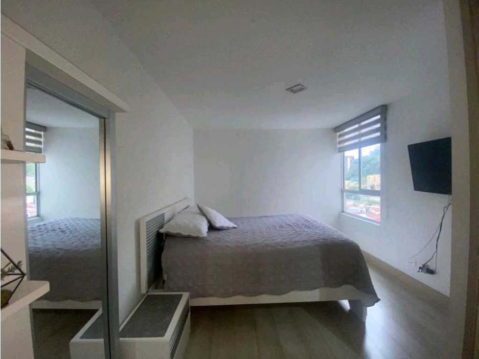 Apartamento En Venta En El Poblado, Loma Del Indio — foto 6