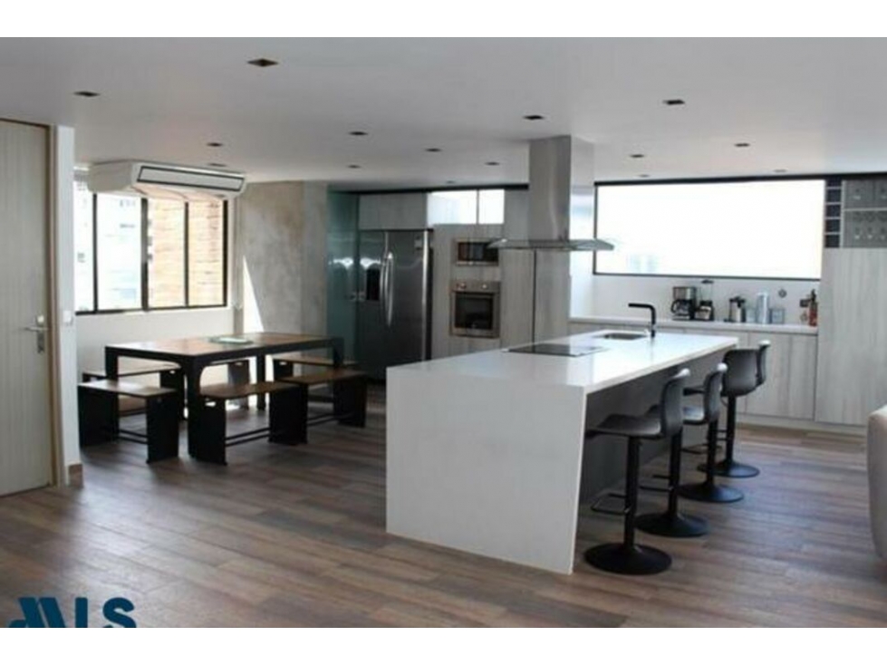 Apartamento en venta en El Poblado, Medellín — foto 6