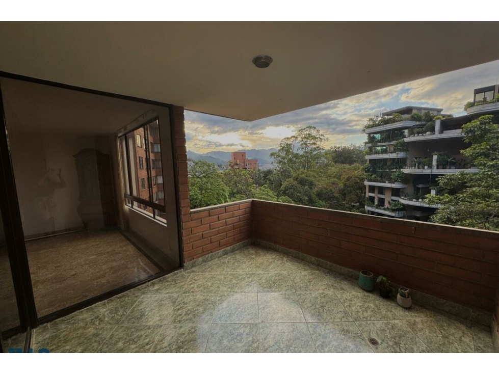 Apartamento en venta en El Poblado, Medellín — foto 3