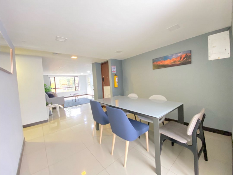 Apartamento en Venta en El Poblado, a una cuadra del parque Lleras — foto 2