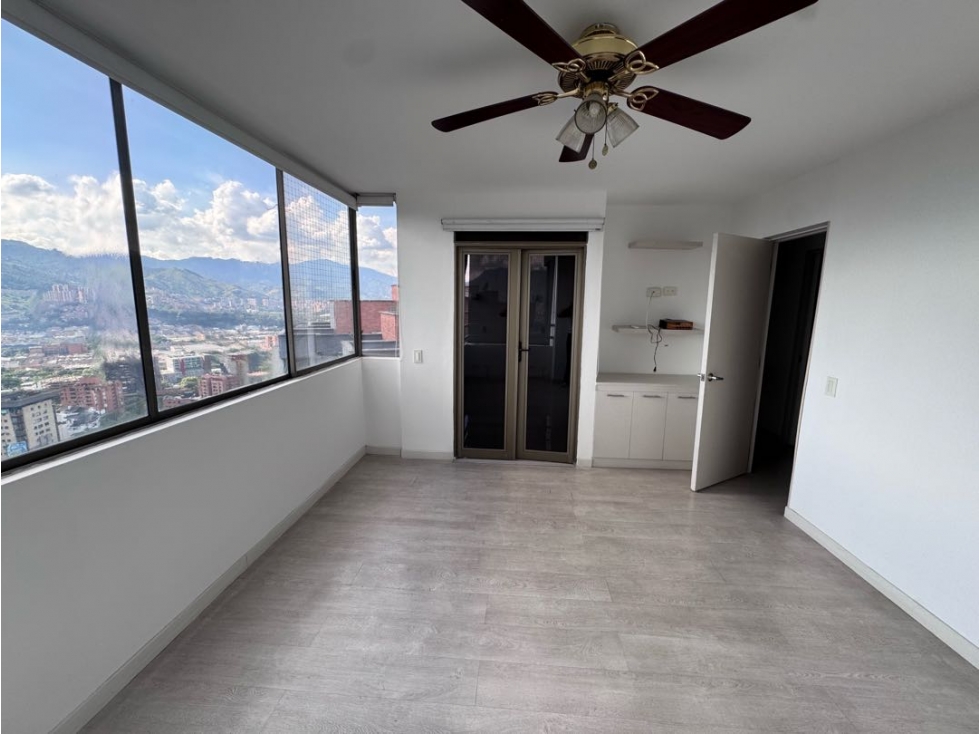 Apartamento en venta en el Poblado cerca a Santa Fe — foto 6