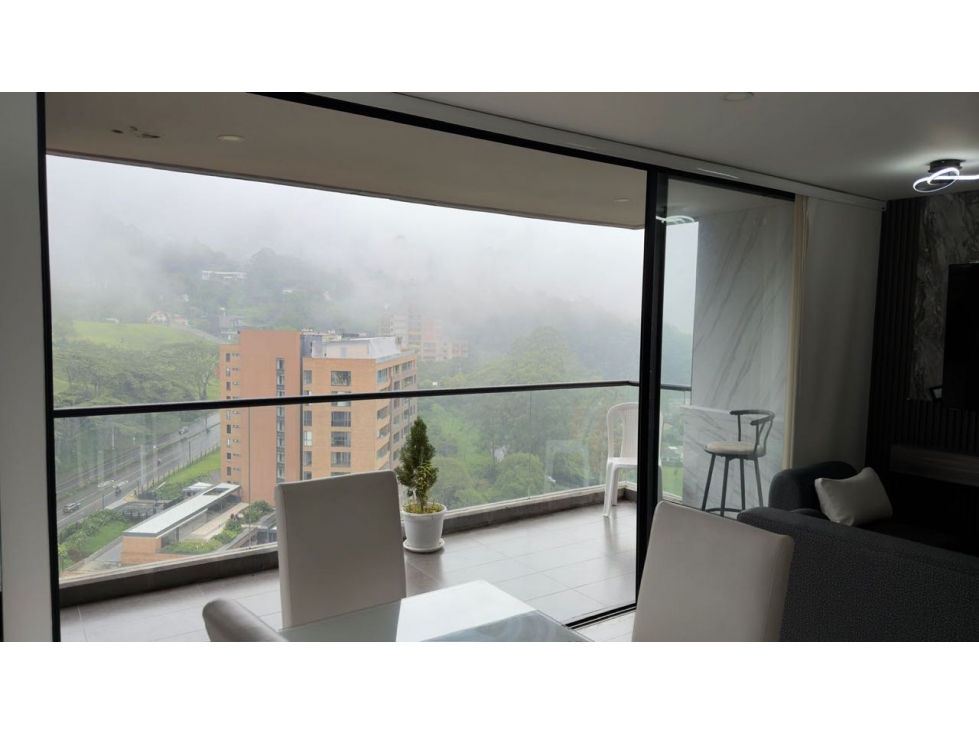Apartamento en venta en el poblado via palmas Medellín — foto 2
