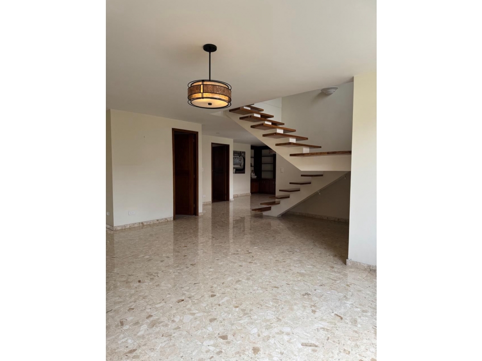 APARTAMENTO EN VENTA EN EL POBLADO MEDELLÍN — foto 3