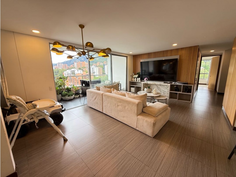 Apartamento en venta en el Poblado sector San Michel — foto 4