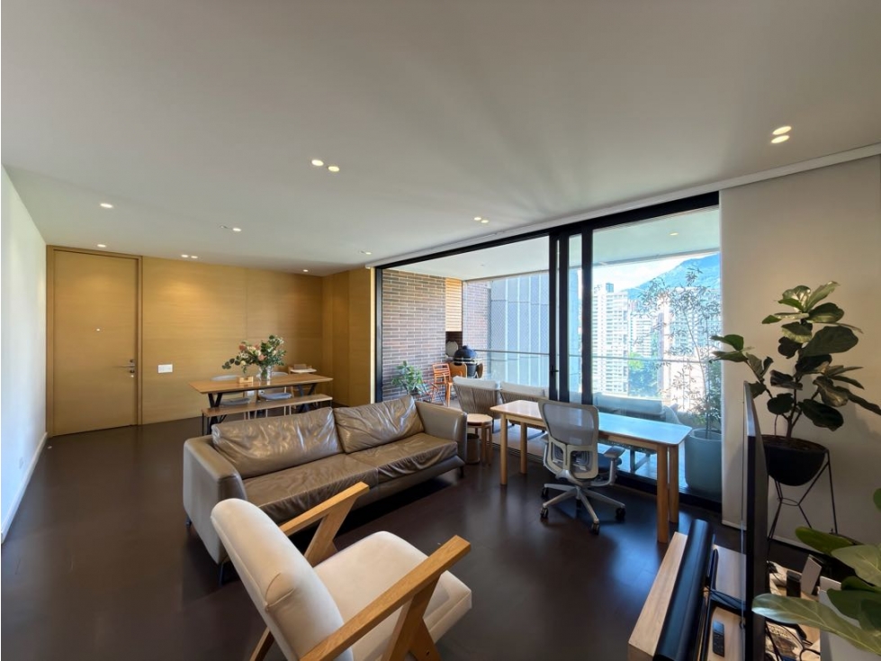 APARTAMENTO EN VENTA EN EL POBLADO SECTOR SAN LUCAS