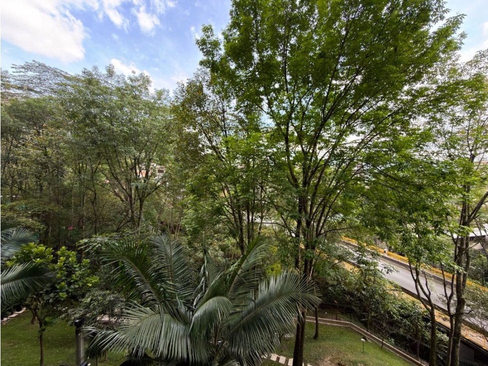 APARTAMENTO EN VENTA EN EL POBLADO SECTOR MARIANITO — foto 6