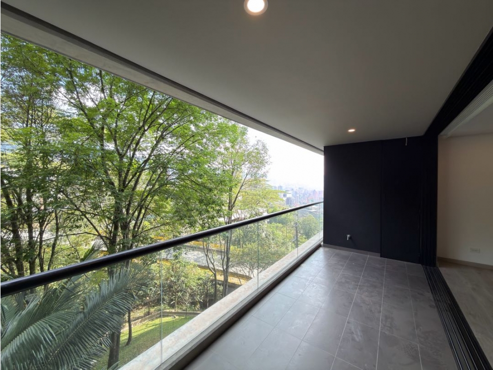 APARTAMENTO EN VENTA EN EL POBLADO SECTOR MARIANITO — foto 5