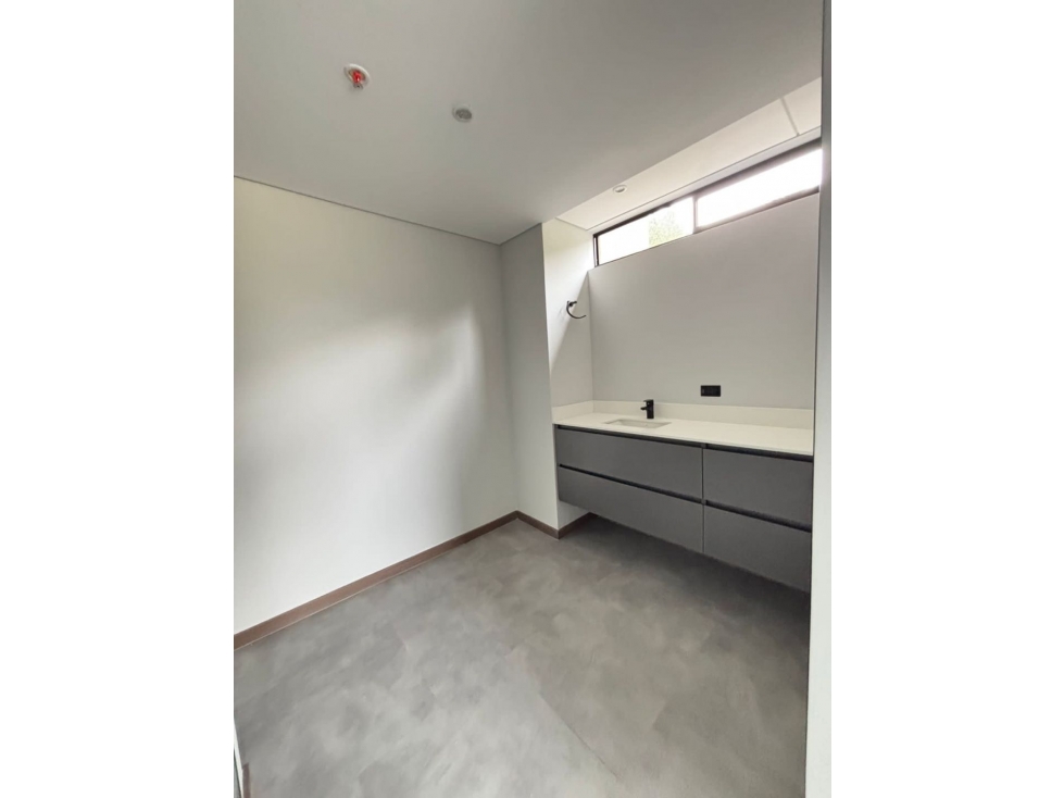 Apartamento en venta en el retiro — foto 2