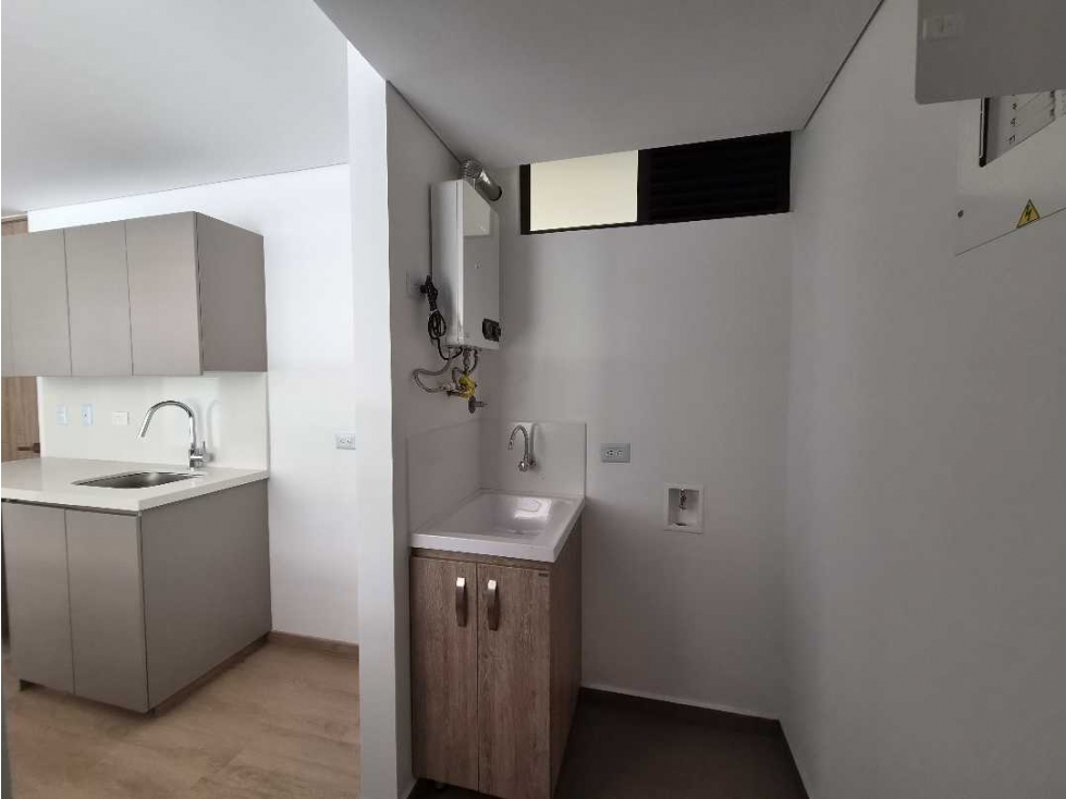 APARTAMENTO PARA ESTRENAR EN EL RETIRO — foto 5