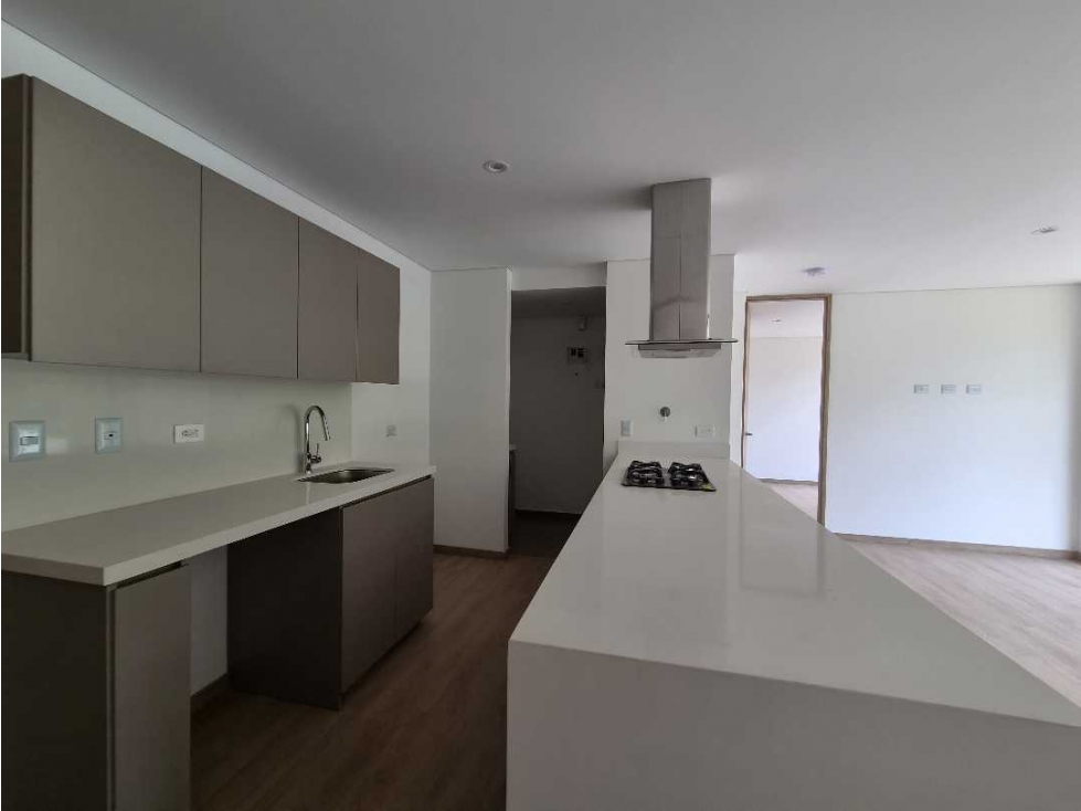 APARTAMENTO PARA ESTRENAR EN EL RETIRO — foto 6