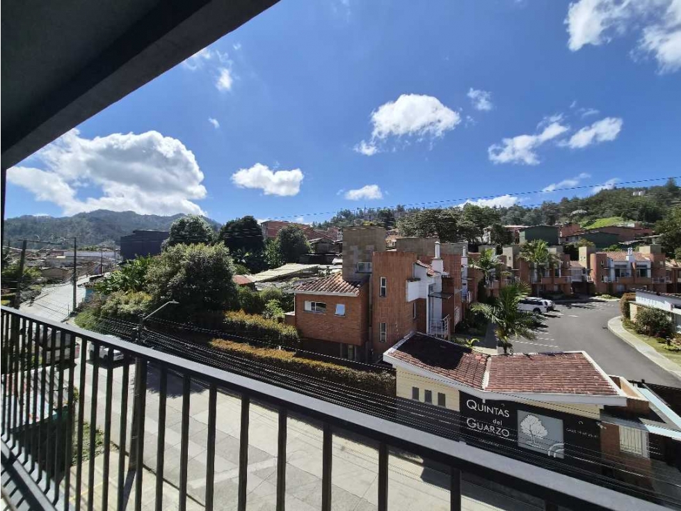 APARTAMENTO EN VENTA EN EL RETIRO — foto 6