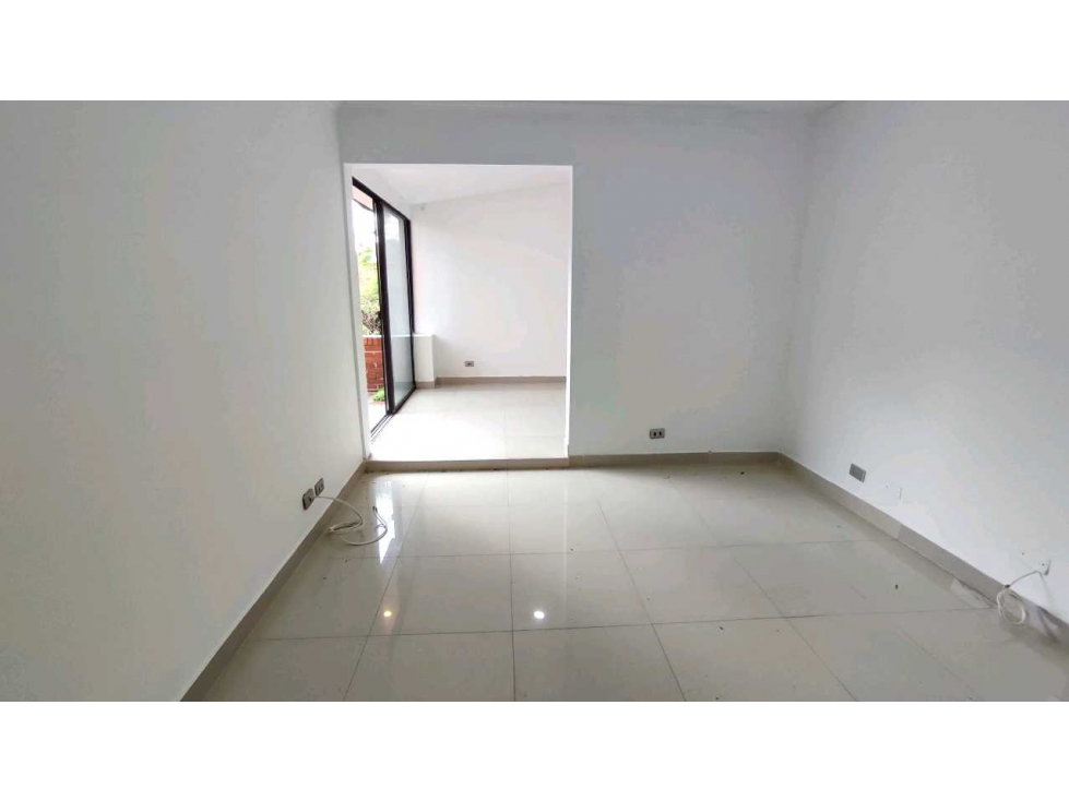 Apartamento en venta en el sur de cali barrio ciudad jardin area 185 m — foto 3