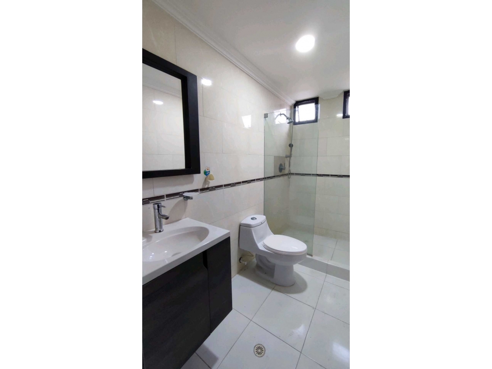 Apartamento en venta en el sur de cali barrio ciudad jardin area 185 m — foto 4
