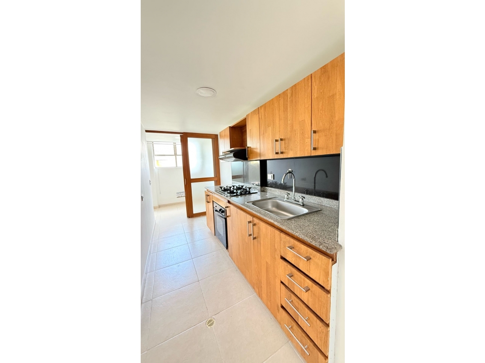 Bajo de precio Apartamento en venta en Envigado. Barrio Jardín — foto 2