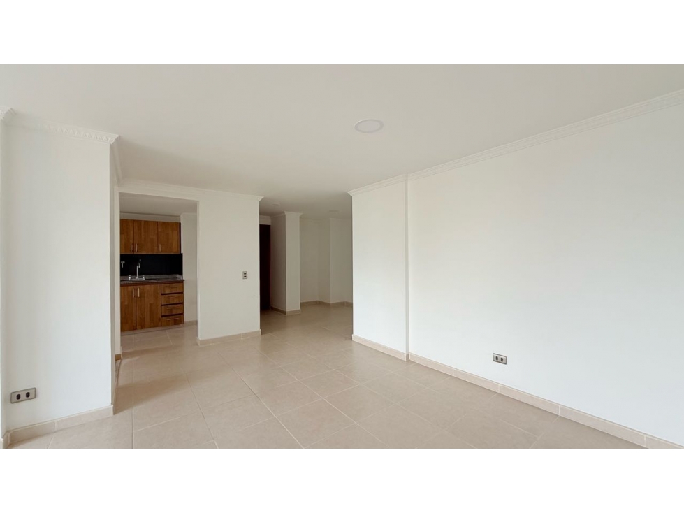 Bajo de precio Apartamento en venta en Envigado. Barrio Jardín — foto 6