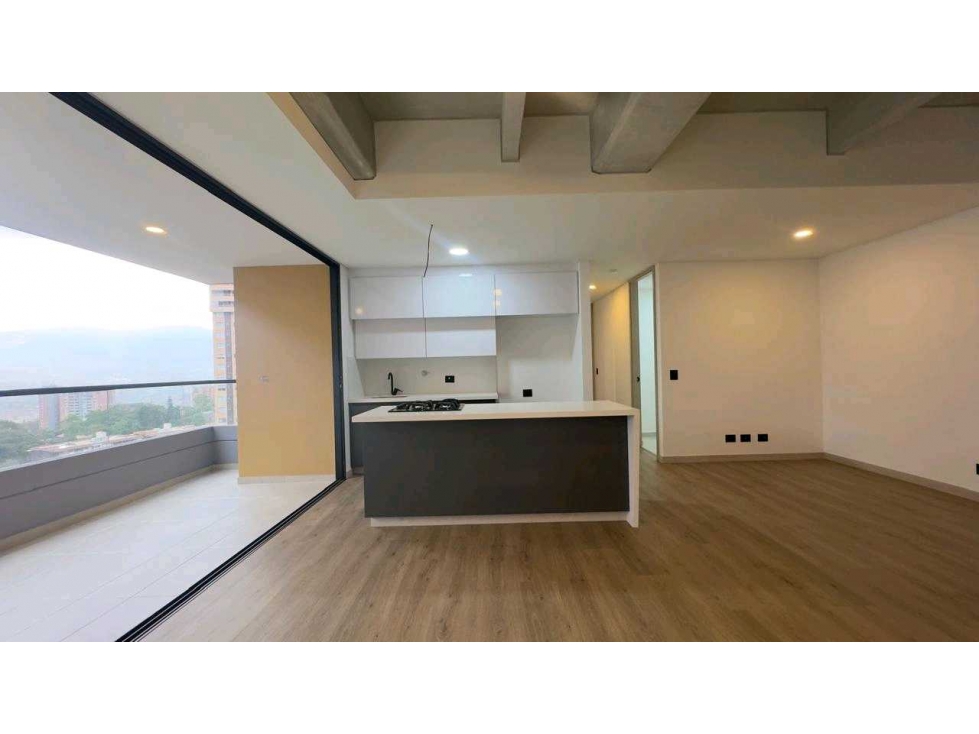 Apartamento en Venta en Envigado Loma de los Mesa