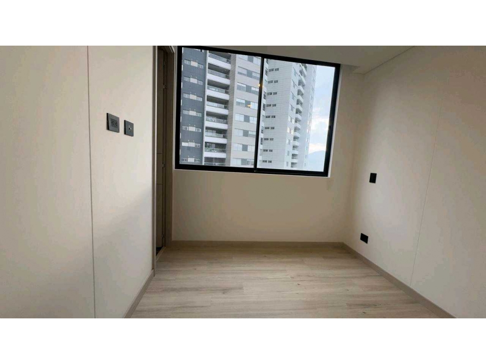 Apartamento en Venta en Envigado Loma de los Mesa — foto 3