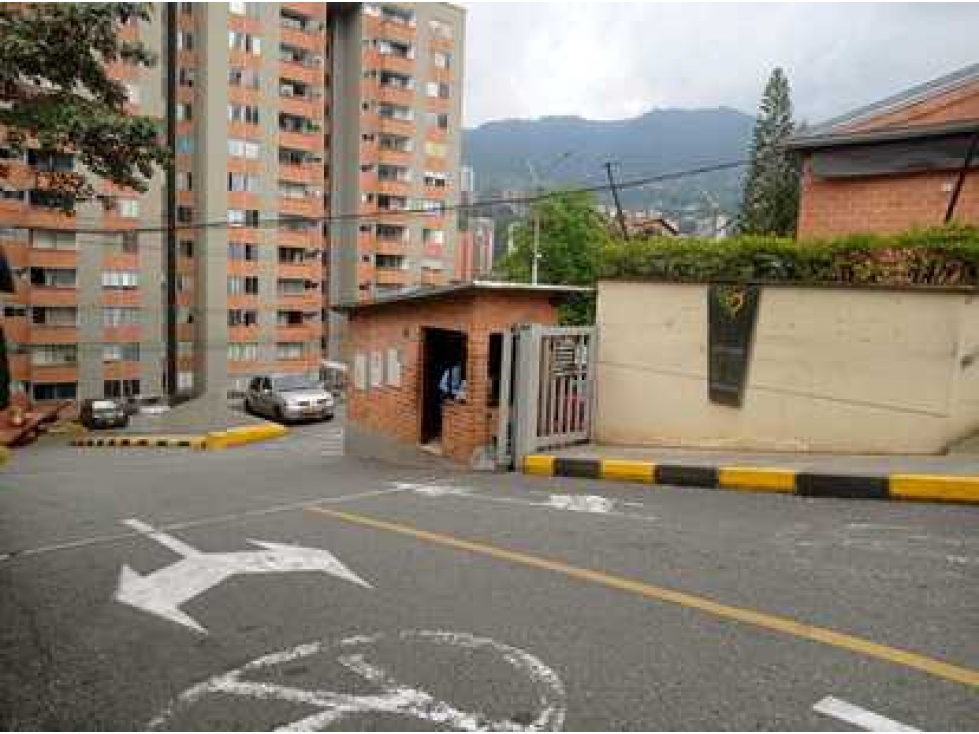 APARTAMENTO EN VENTA EN ENVIGADO CORAZON DE ENVIGADO
