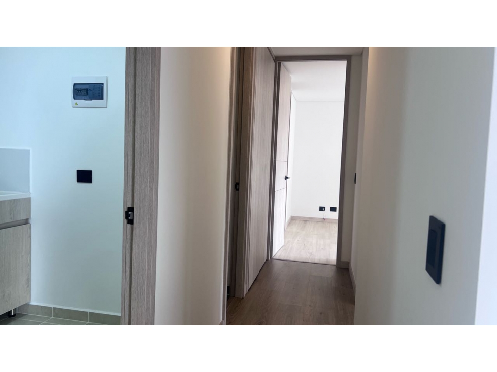 Apartamento en venta en Envigado, para estrenar — foto 3