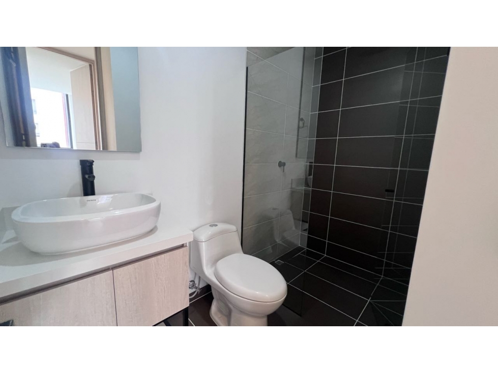 Apartamento en venta en Envigado, para estrenar — foto 4