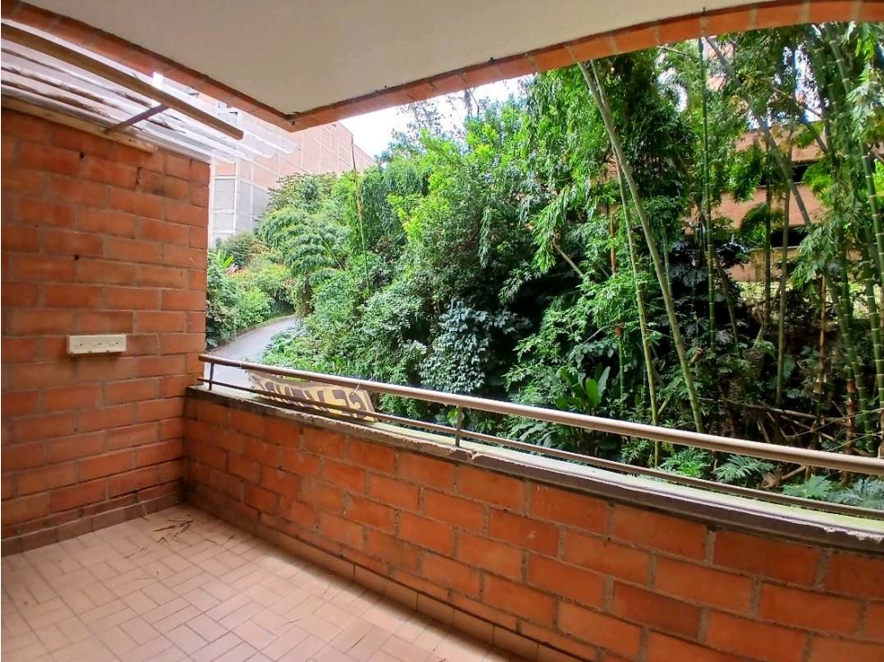Apartamento Para Inversión en Venta en Envigado sector La Inmaculada